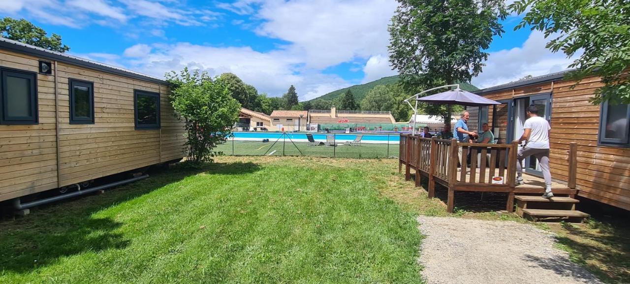 Camping Le Pre Cathare Lavelanet Exterior photo